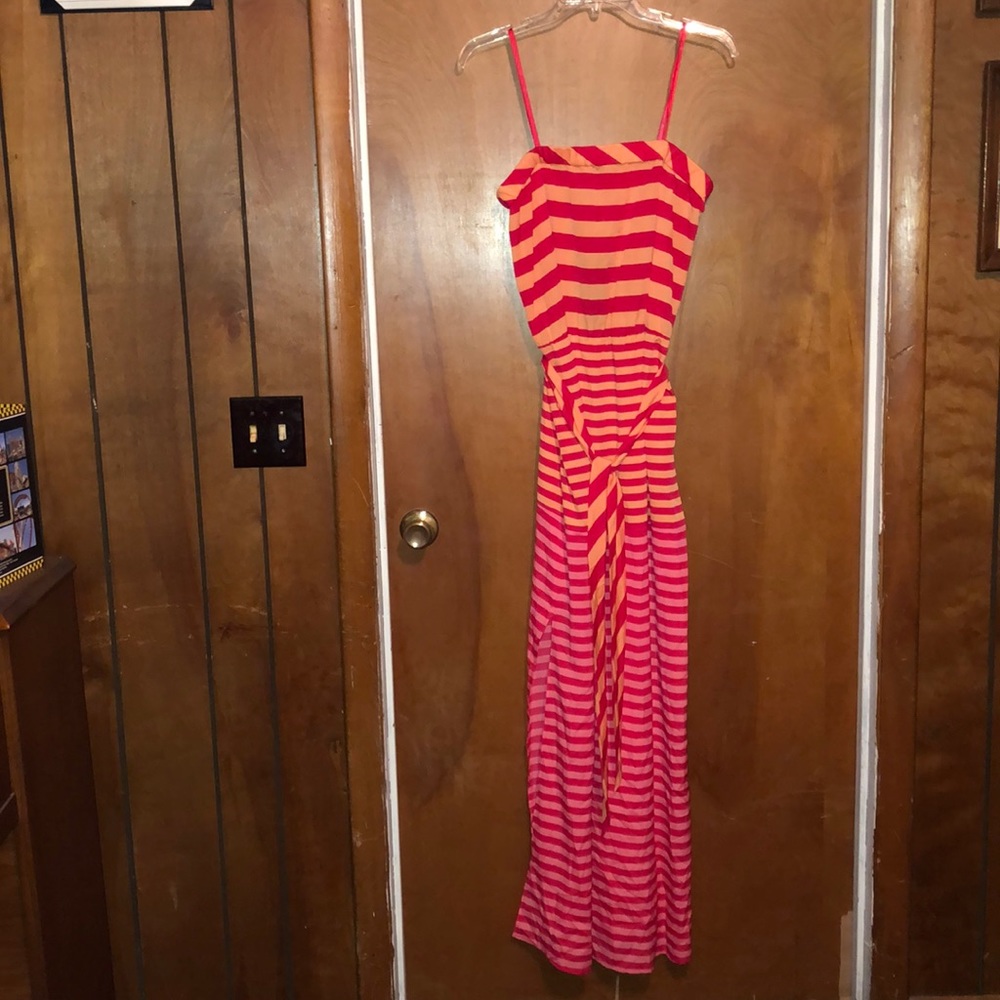 Stripped pattern maxi dreas